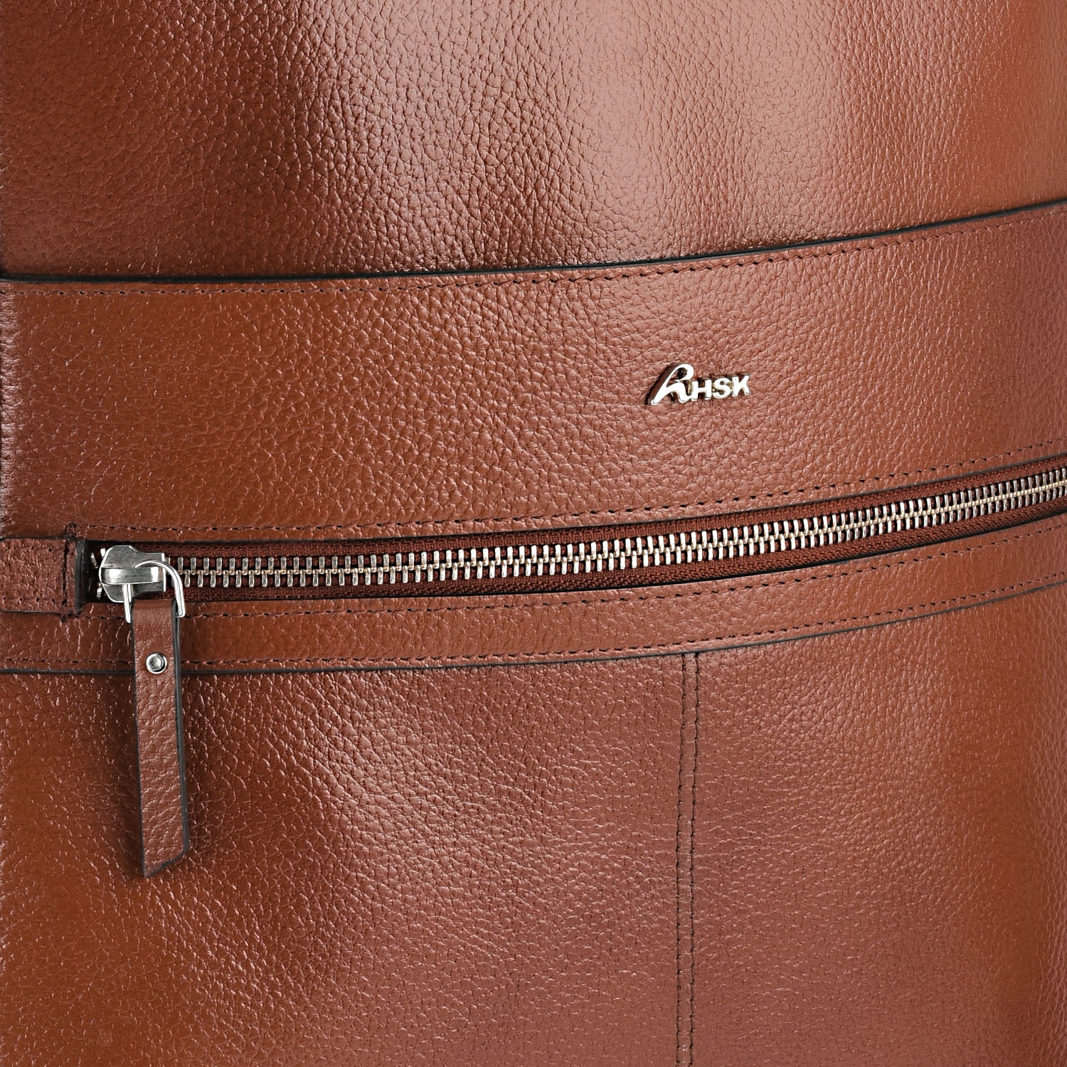 Athleisure Grain Leather Backpack Tan