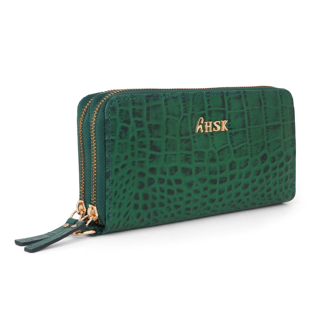 Elegant Green Crocodile-Embossed Leather Wallet